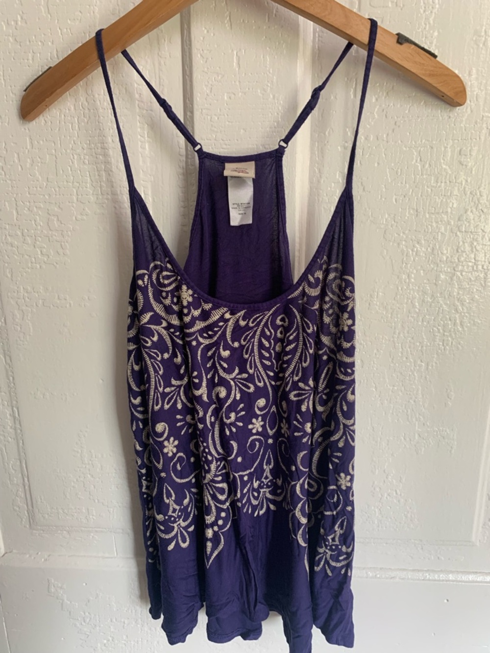 ⚡️5 for $25⚡️In Bloom Cute Racerback Flowy Tank XL